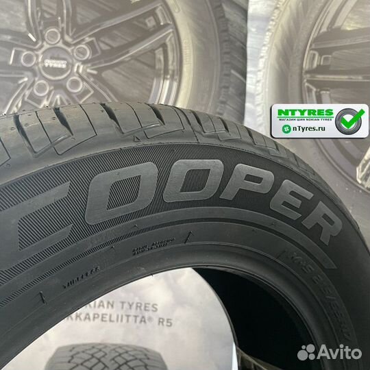 Cooper CS5 Grand Touring 215/65 R17 99T