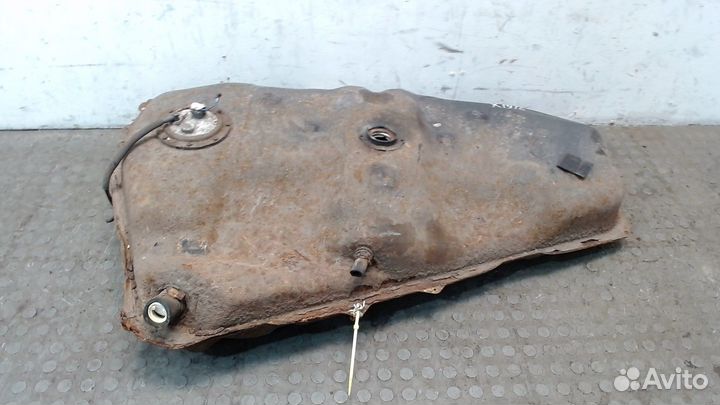 Бак топливный Toyota Corolla Verso, 2005