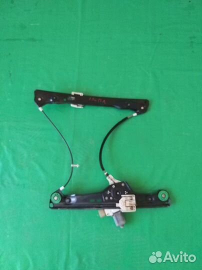Стеклоподъемник перед левый Бмв3 Е90 2009 2л