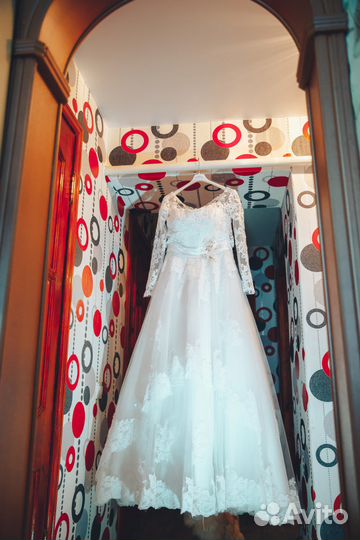 Свадебное платье