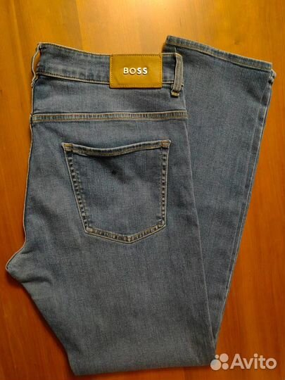 Джинсы hugo boss,tommy hilfigeer