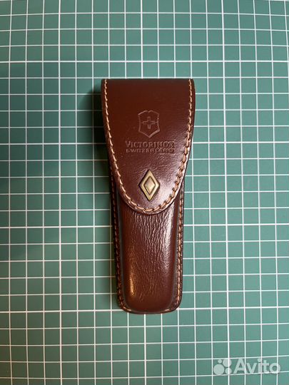 Чехол Victorinox 111мм