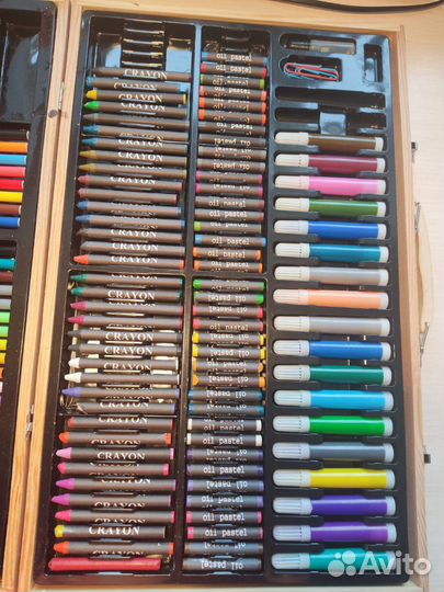 Художественный набор для рисования в деревянном