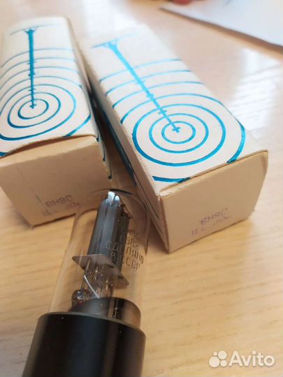 Радиолампа 6п3с 6н8с 5ц4с 6с33с