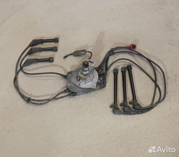 Распределитель зажигания Nissan Maxima J30 3.0