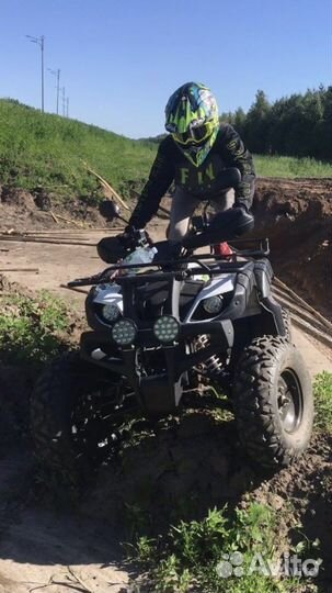 Продаю квадроцикл jaeger 200