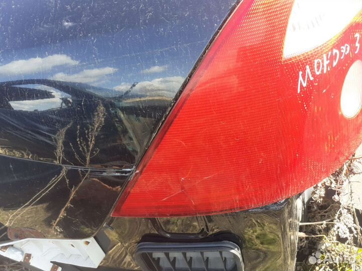 Левый фонарь Ford Mondeo 3