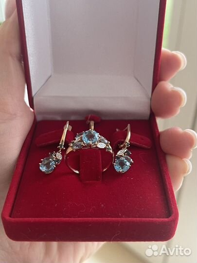 Комплект с топазами, кольцо, серьги, подвеска