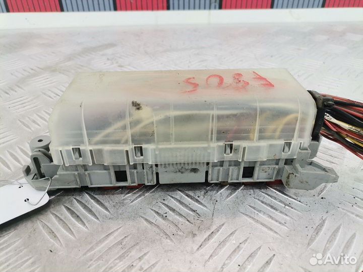 Блок предохранителей Opel Meriva (A) рест. 2007