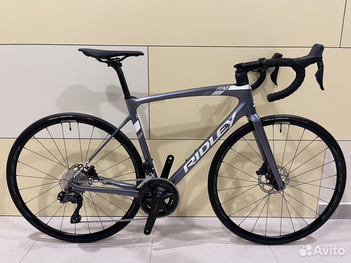 S Новый Шоссейный Ridley Fenix SLiC 105 Di2 Disс
