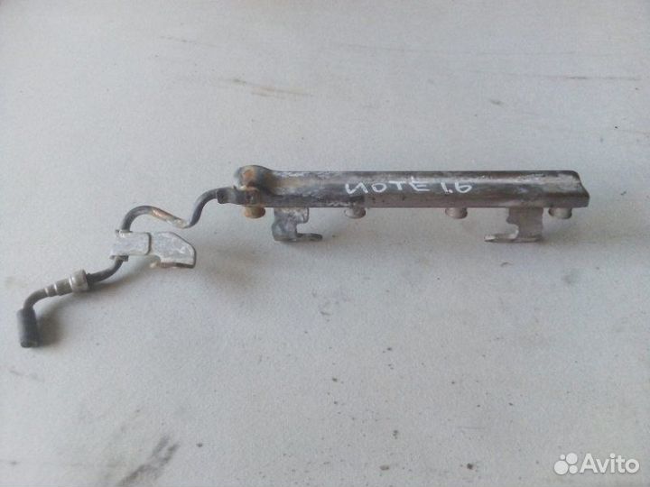 Топливная рампа Nissan Note HR16 2007