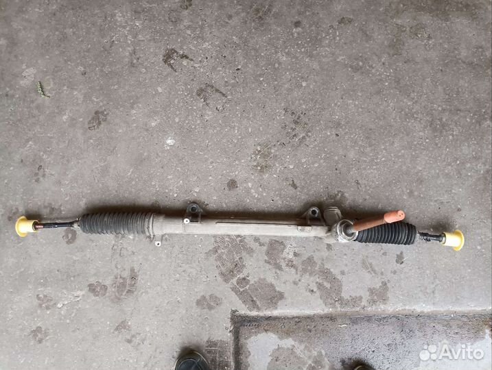 Рулевая рейка на nissan Qashqai j10