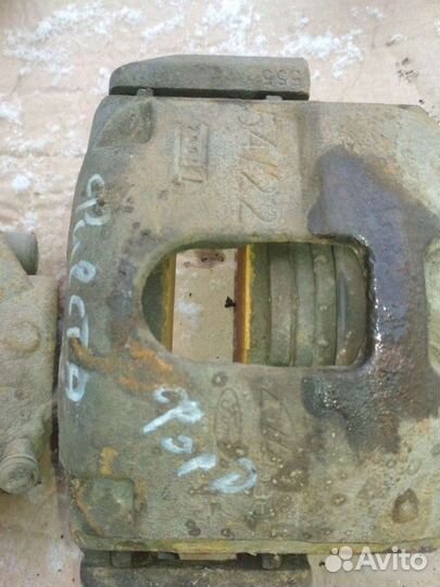 Суппорт тормозной передний Ford Fiesta MK5