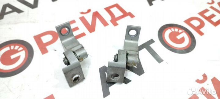 Петля дверная передняя правая Audi A6 4G CGW