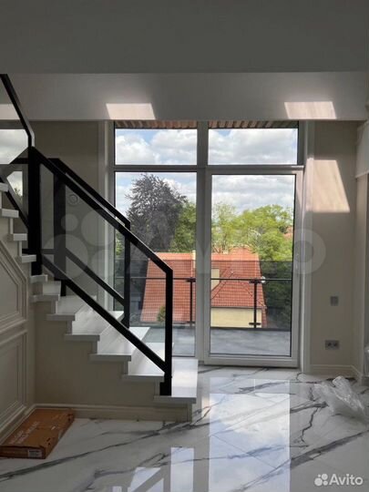 4-к. квартира, 159,5 м², 4/4 эт.