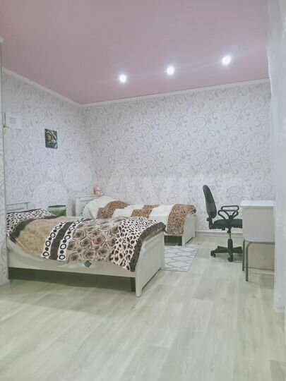 Дом 104 м² на участке 2,7 сот.