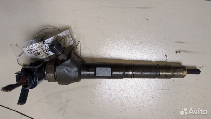 Форсунка топливная Skoda Yeti, 2012
