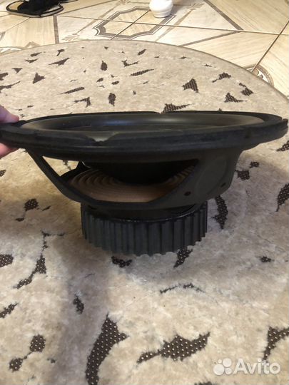 Сабвуфер с коробом и усилитель