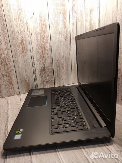 Монстр Dell GTX 1050Ti/17.3 Дюйма/i5-8300H/SSD/1TB