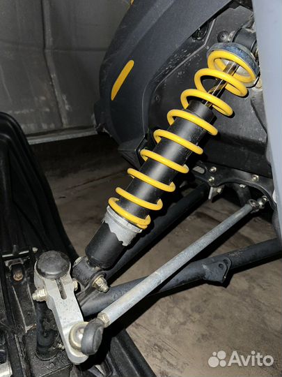 Снегоход SKI-DOO tundra LT V800