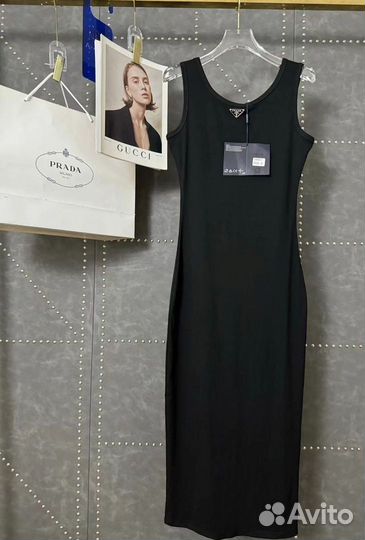 Платье Prada