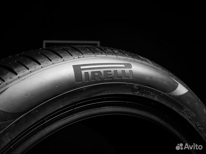 Pirelli P Zero PZ4 255/45 R20 и 285/40 R20