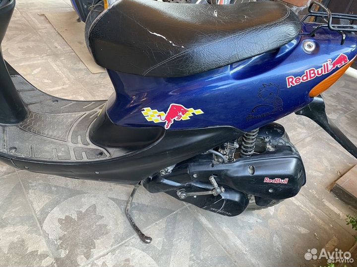 Dio Скутер Omaks