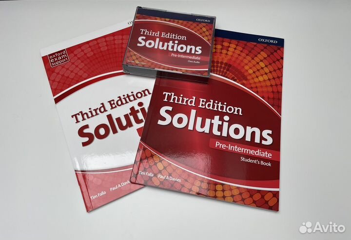 Solutions (3 Edition) Pre-Intermediate