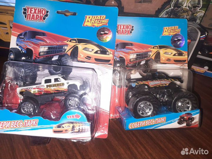 Технопарк и др. наборы,машины металл