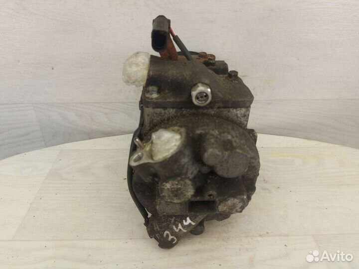 Компрессор кондиционера Volkswagen 447190-8904