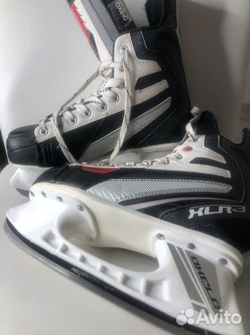 Хоккейные коньки