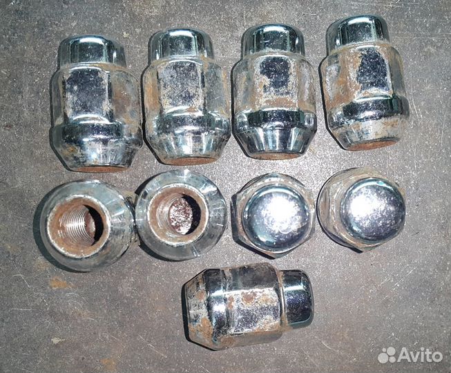 Колесные гайки хромированные 1,50RH под 21 ключ