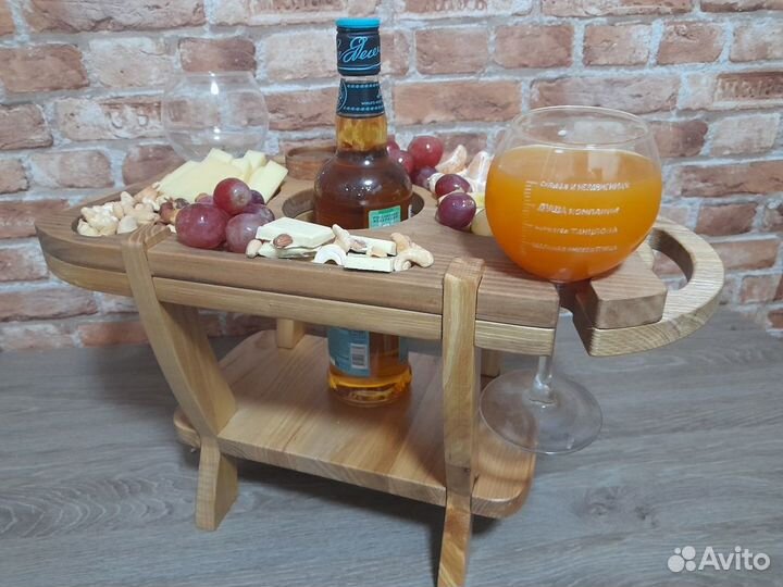 Винный столик