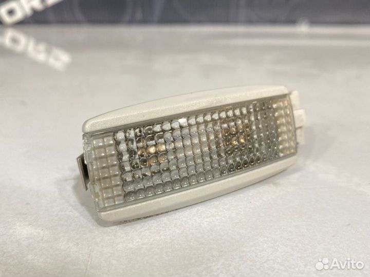 Плафон салона Volkswagen Passat Variant B5 AMX