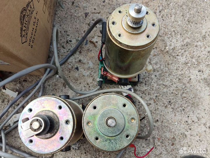 Электродвигатель постоянного тока 30 вольт