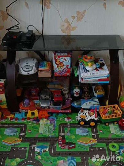 Полка и тумба под телевизор