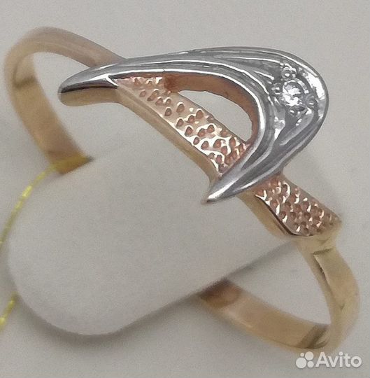 Кольцо / размер 17 / 1,31г / Золото585 / фианиты круглые