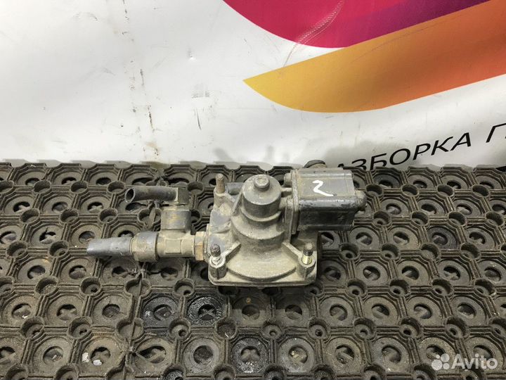 4750200110 Клапан ускорительный