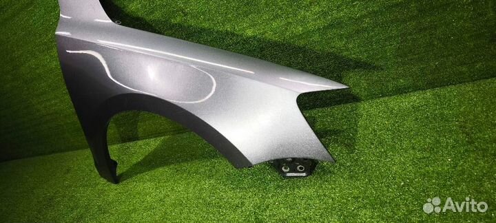 Крыло переднее правое Volkswagen Jetta
