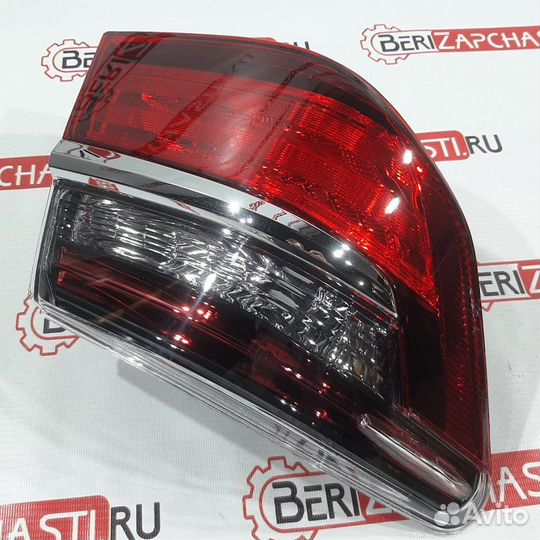 Фонарь в крыло задний левый Toyota Camry V55