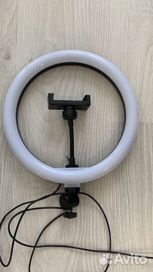 Кольцевая лампа 26 см со штативом