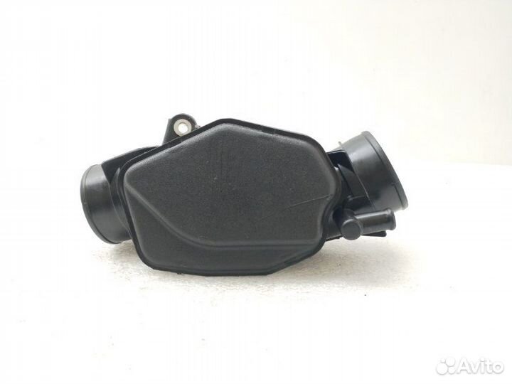 Патрубок воздушного фильтра Nissan Fuga Y50 3.5