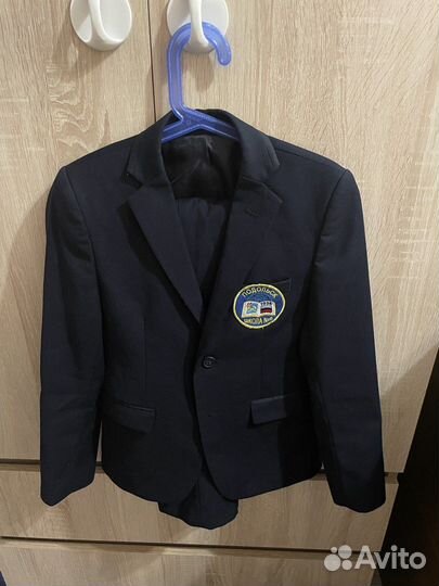 Школьный костюм для мальчика 134 синий