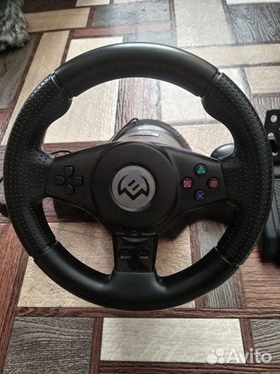 Игровой руль с педалями и коробкой передач