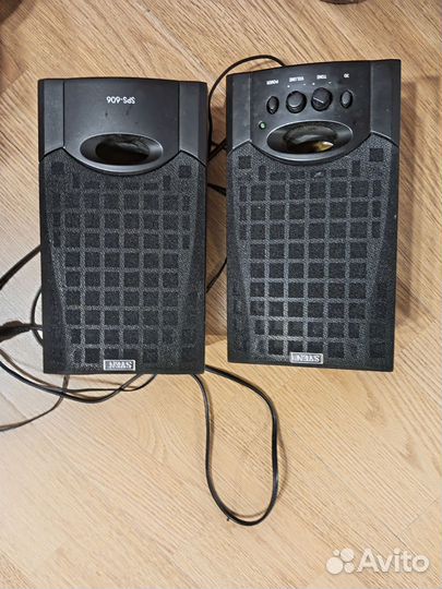 Компьютерные колонки мдф sven SPS 606