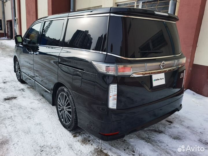 Nissan Elgrand 2.5 CVT, 2018, 91 000 км