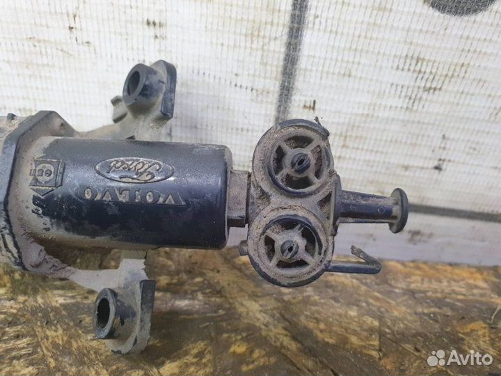 Форсунка омывателя фар правая Volvo S60 2 1.6 2011