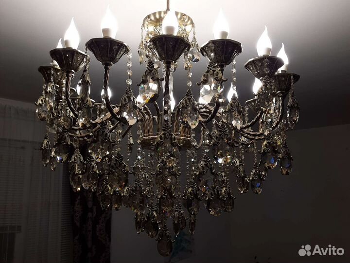 Люстра кованная бу 1год