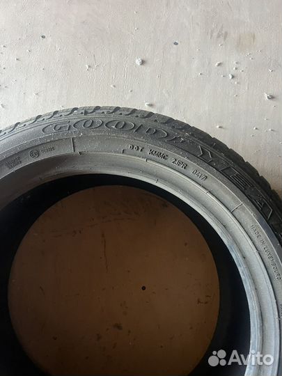 Goodyear UltraGrip 5 255/45 R18