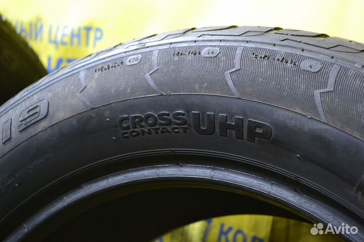 Continental ContiCrossContact UHP 255/55 R19